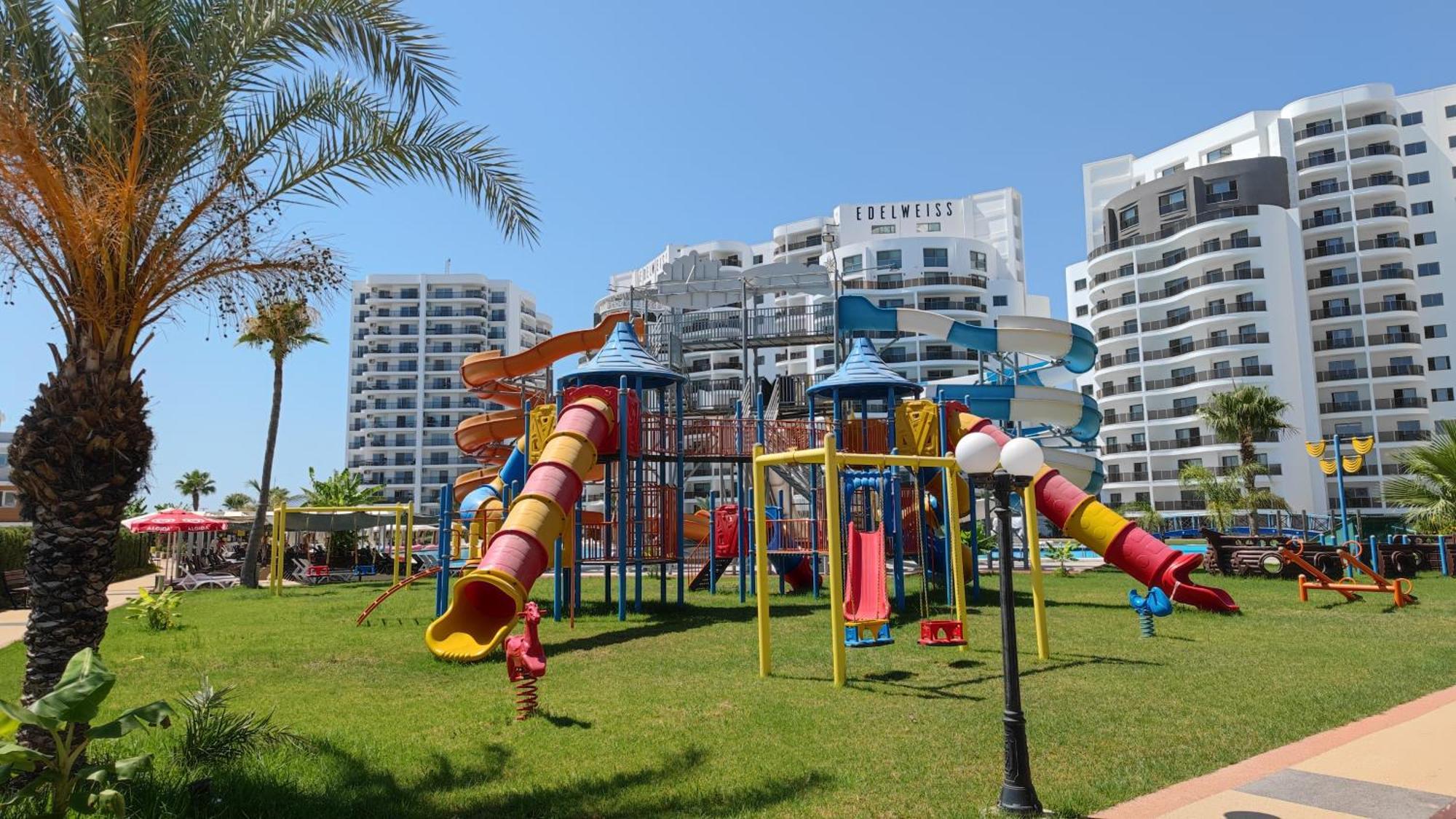 Edelweiss Comfortable Apartments Iskele District  外观 照片